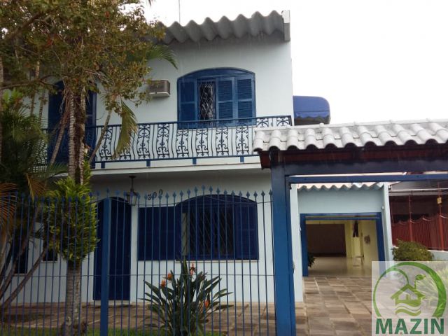 Casa no Centro de Sapucaia